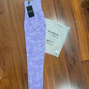 NVGTN leggings